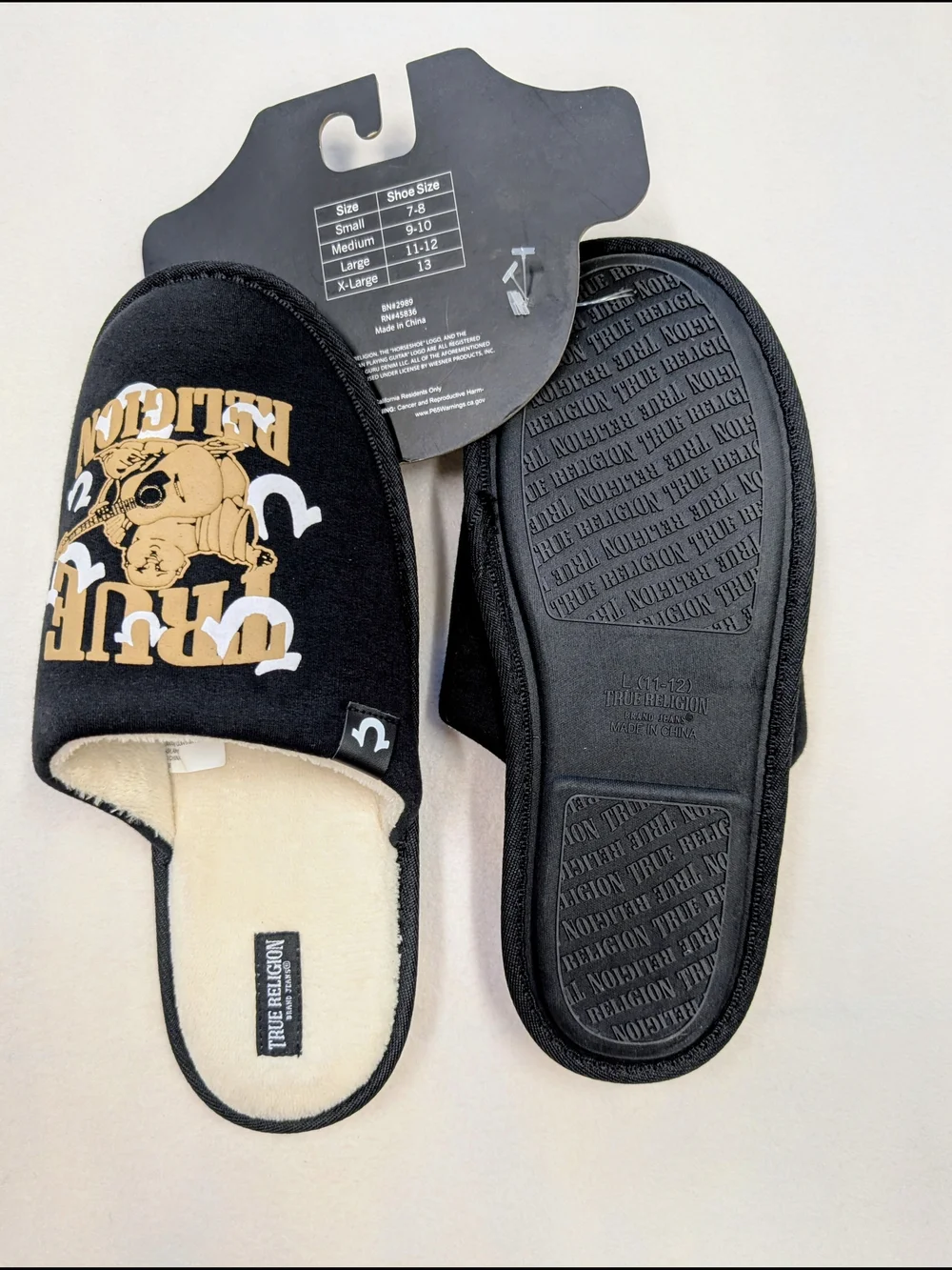 True Religion Men's Black Logo Slippers White Plush Lining NWT Size 11-12